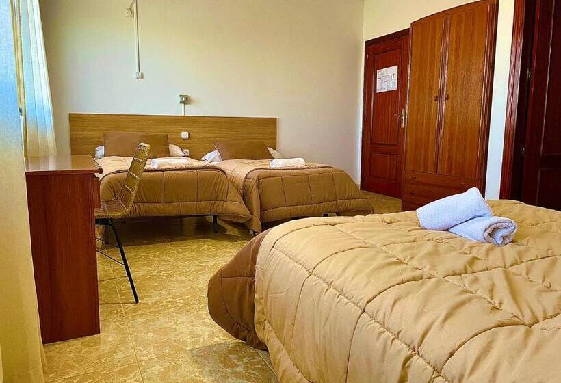 家庭间, Hostal Torresmancha