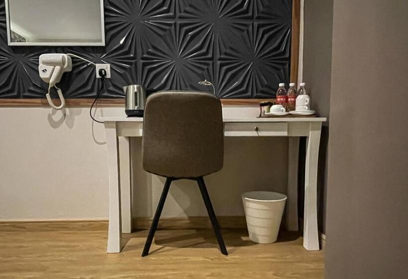Family Suite, Bmc
