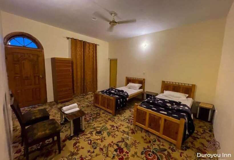 اتاق لوکس سه تخته, Duroyou Inn