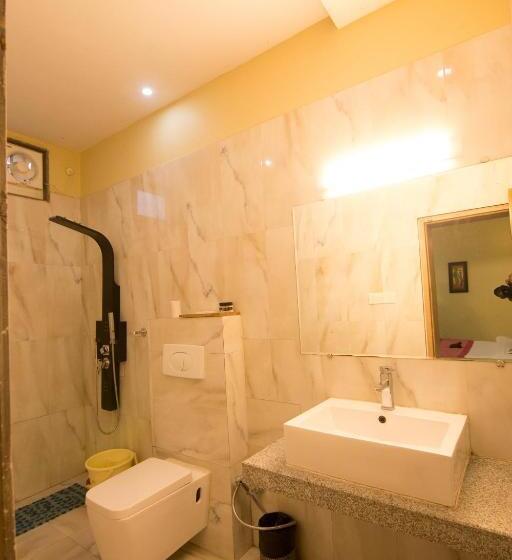 Номер Deluxe с Балконом, The River Front Resort
