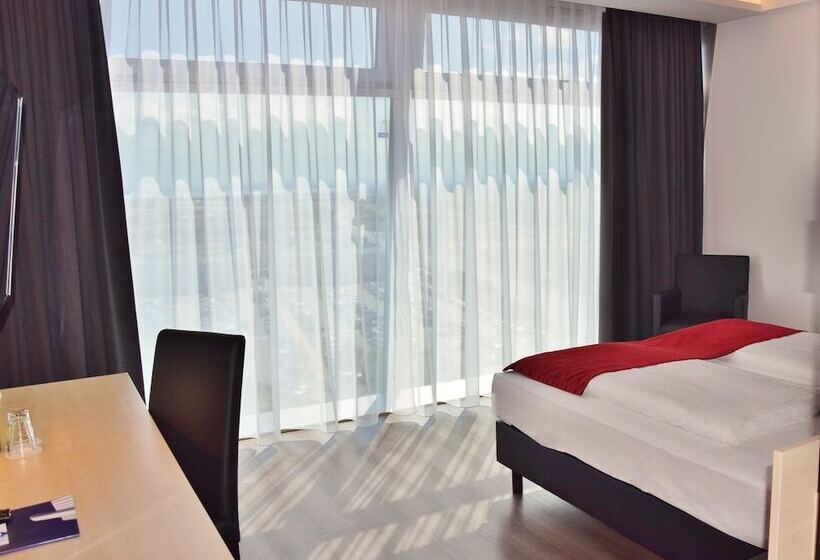 스탠다드 룸 더블 침대, Pannonia Tower
