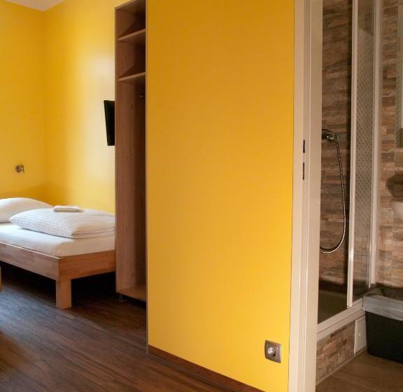 标准单人间, Do Step Inn Home   Hotel & Hostel