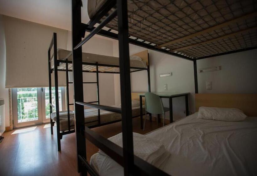 Номер Стандарт Четырехместный Совместный Санузел, Hi Melgaço   Pousada De Juventude   Hostel