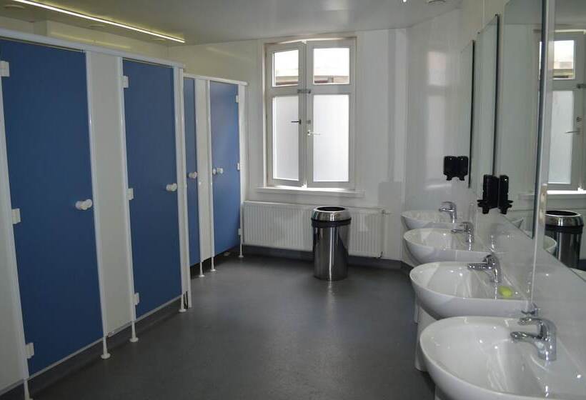 Номер Стандарт Совместная Ванная, St Christopher S Inn Hostel At The Bauhaus