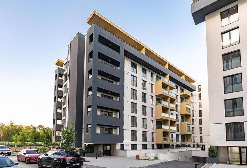 带1个卧室的带阳台的公寓, Northapartments
