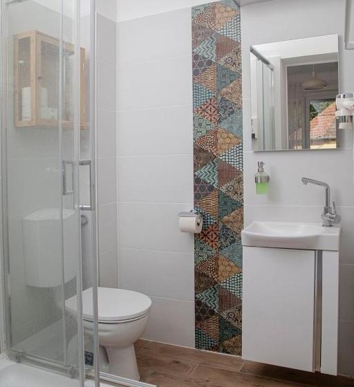 Номер Стандарт, Tulip Home Guest House