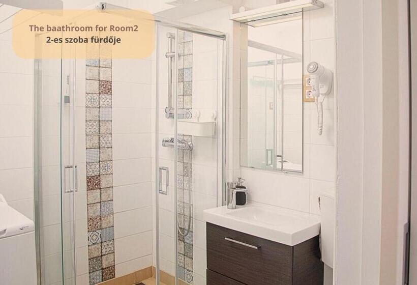 Номер Стандарт Вид на Сад, Tulip Home Guest House