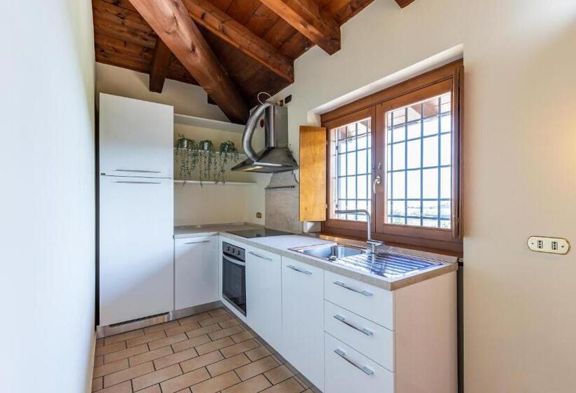 Апартаменты 2 Спальни, Il Casale Lonato   By Host4u