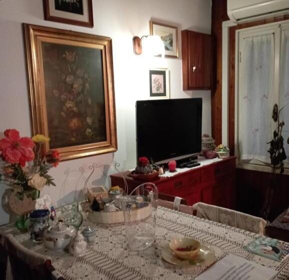 اتاق عادی, Casa Polè