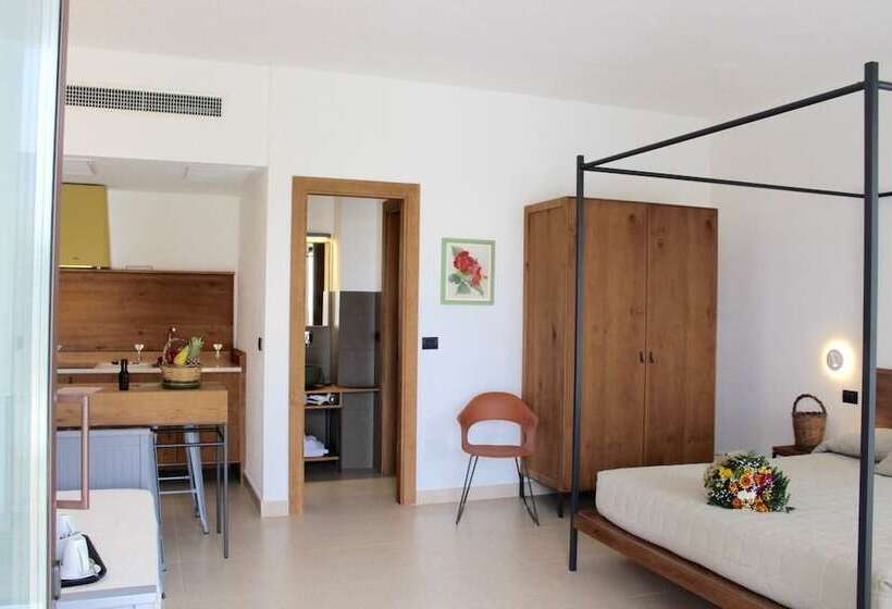 Полулюкс, Masseria Rifisa Agriresort