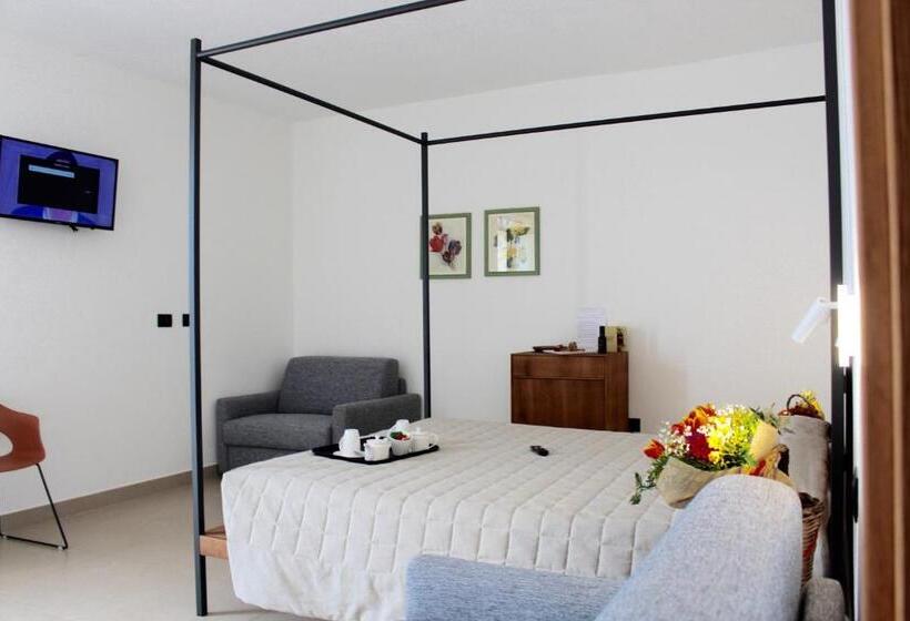 Четырехместный Номер Deluxe, Masseria Rifisa Agriresort