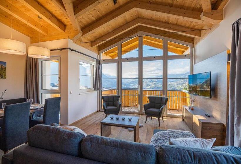 1 Bedroom Penthouse Apartment, Ski  & Sonnenresort Alpendorf By Alpentravel