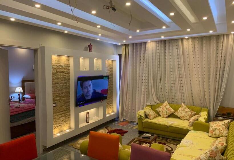 آپارتمان 1 خوابه با چشم‌انداز استخر, Chalet Stella Makadi Family Only