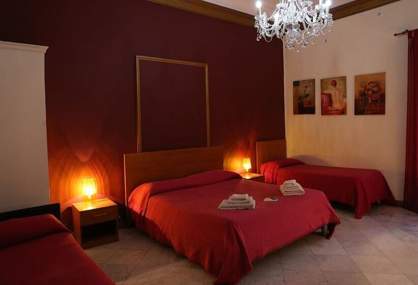 اتاق استاندارد سه نفره, B&b Opera