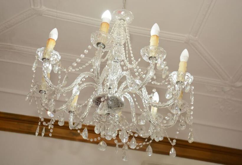 اتاق استاندارد چهار تخته, B&b Opera