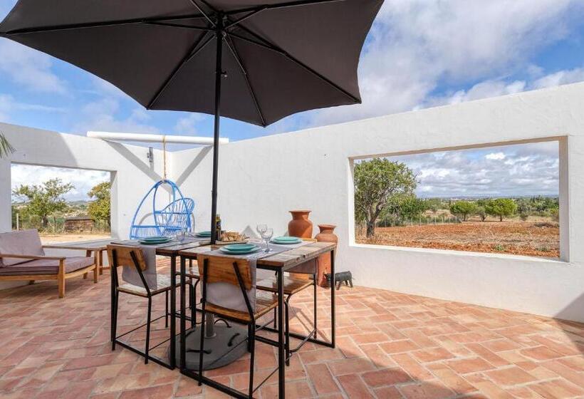 家庭间, Quinta Do Ourives