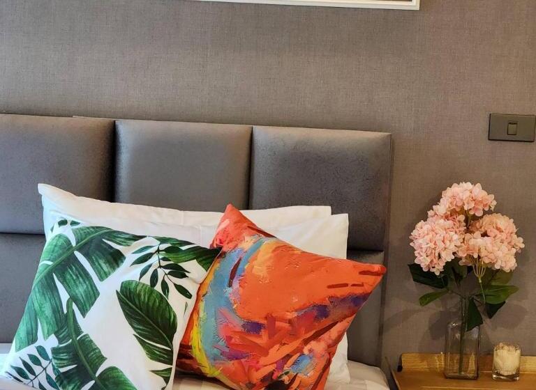 豪华房间, Capital O 75422 Million Pillows