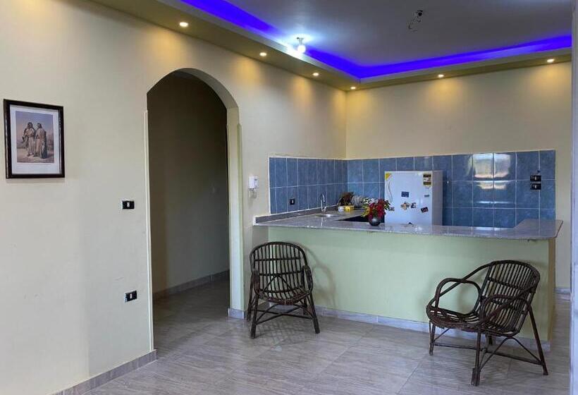 اتاق خانوادگی, Elsanosy Family Guest House   Luxor