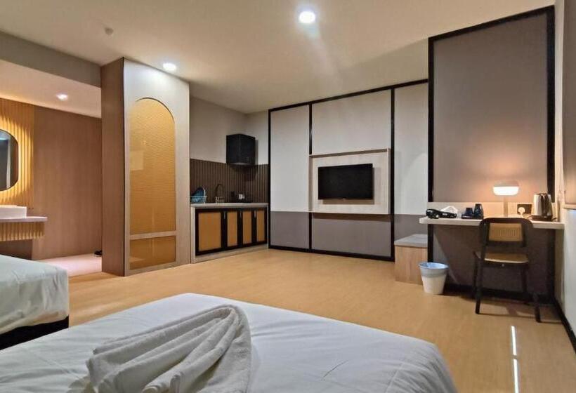 سوییت اجرایی, Urban Inn Sp Saujana