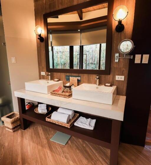 2 베드룸 프리미엄 빌라, Lihim Resorts