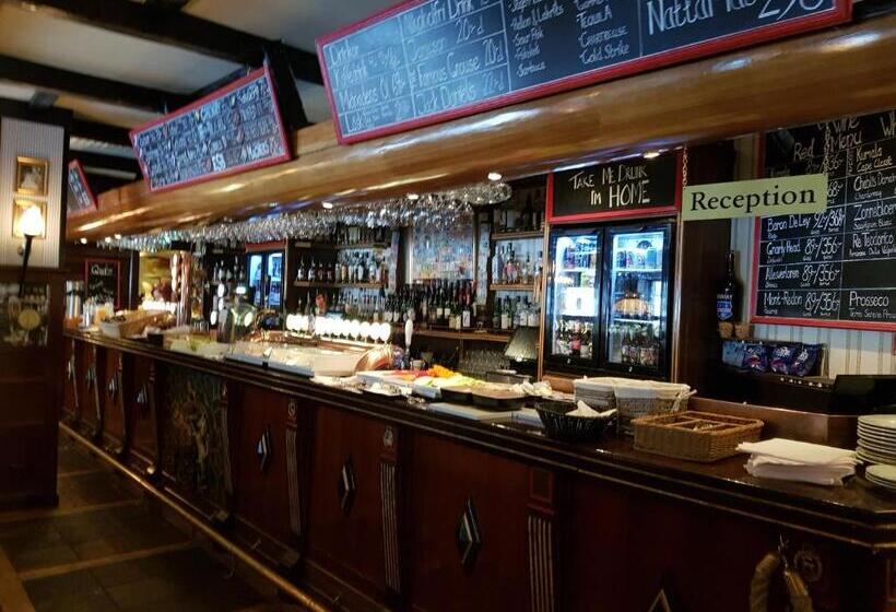 스탠다드 싱글 룸, Bishops Arms Kiruna