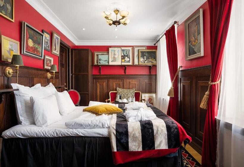 Номер Deluxe, Haringe Slott