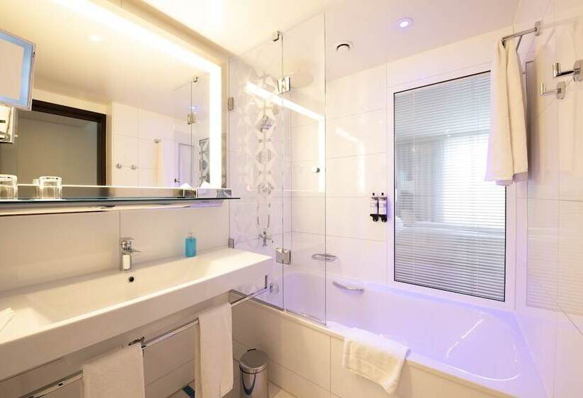 Номер Executive, Pestana Berlin Tiergarten