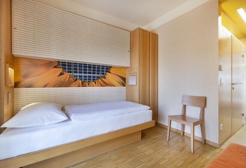 Номер Стандарт Индивидуальный, Jufa Hotel Bleiburg