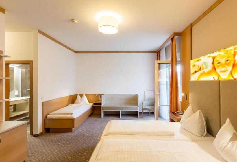Семейный Номер, Thermenhotel Kurz