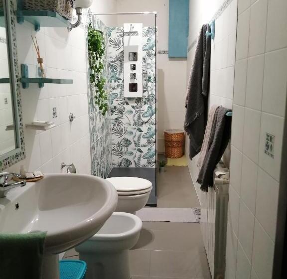 Номер Стандарт Совместная Ванная, Lughera B&b