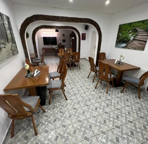 스탠다드 룸 킹사이즈 침대, Gasthaus Casa Kugler