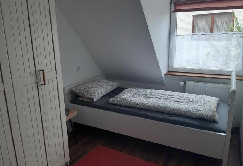 Номер Стандарт Индивидуальный Совместная Ванная, Bassener Monteurwohnung