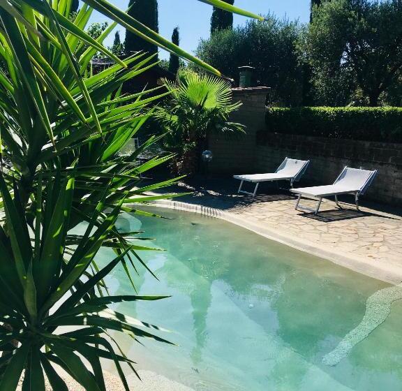 プールの見える１ベッドルームアパートメント, Villa Porta A Colle