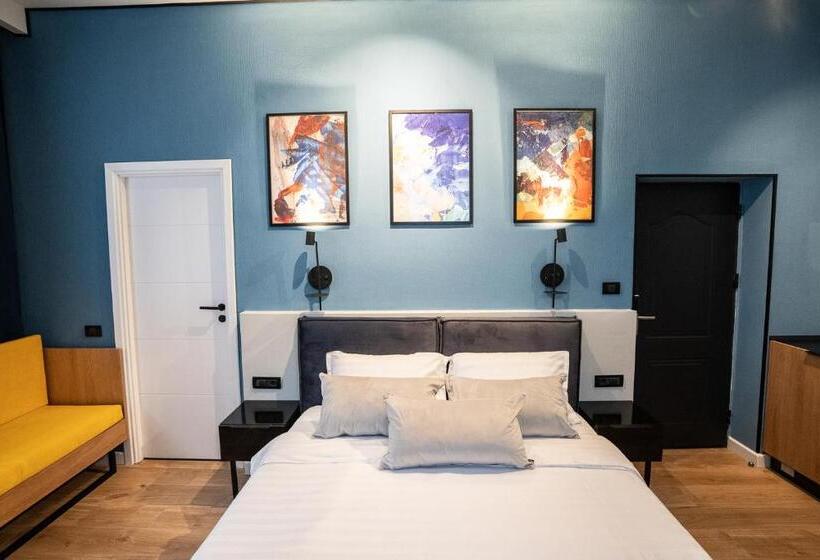 استودیو استاندارد با تخت کینگ, Emil Balaban Luxury Apart
