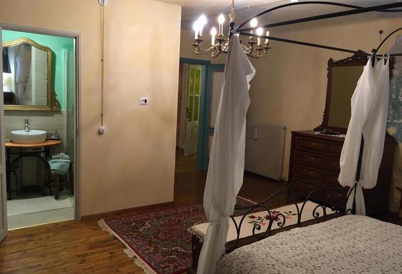 اتاق سوپریور, Villa Della Stua
