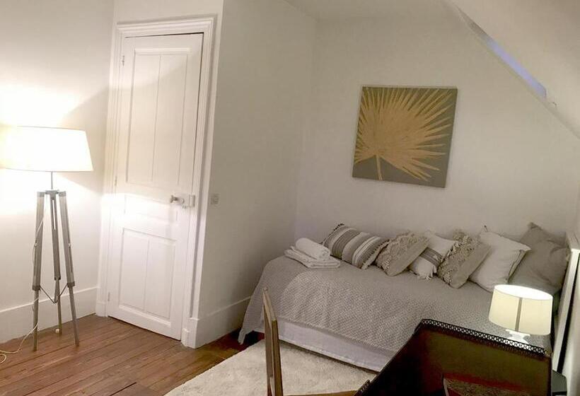Номер Стандарт Индивидуальный, Les Chambres De Louis