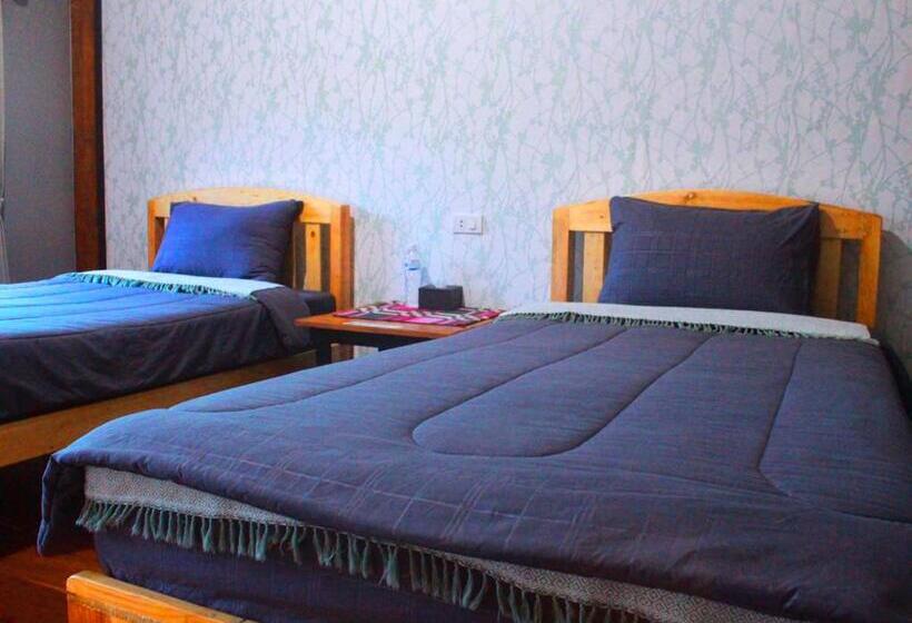 اتاق استاندارد با بالکن, Jungle Guesthouse