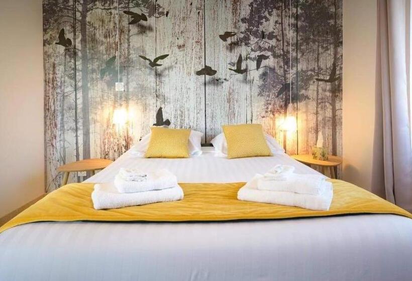 Апартаменты 1 Спальня с Террасой, Chambres D Hôtes La Mascrabiere Bed & Spa
