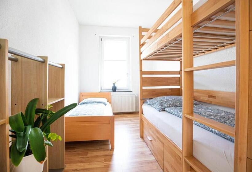 ベーシックルーム, Hostel Wohnzimmer Essen