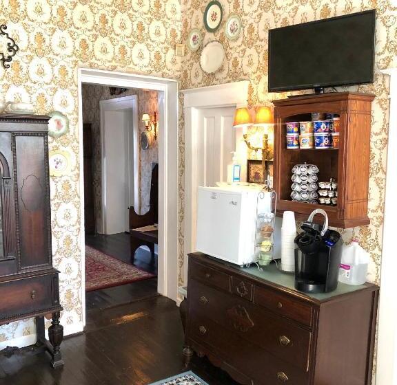 Номер Superior Кровать Кинг, Belmont Inn