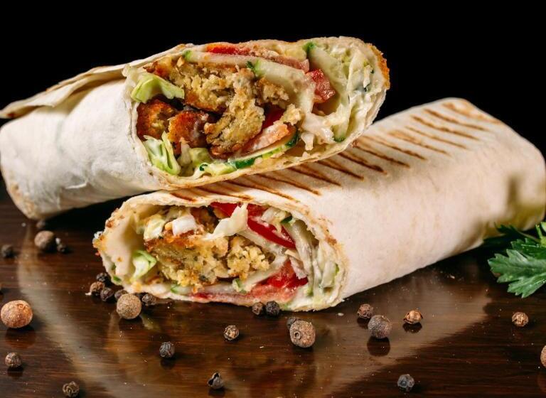 اتاق استاندارد با سرویس بهداشتی مشترک, Tamar 2