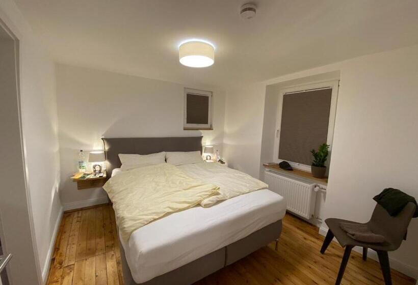 1ベッドルームハウス, Schlössje