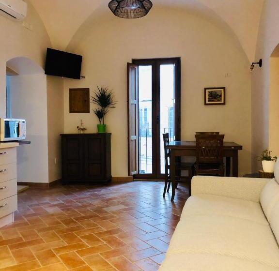 Family Suite, San Michele Delle Grotte Bnb