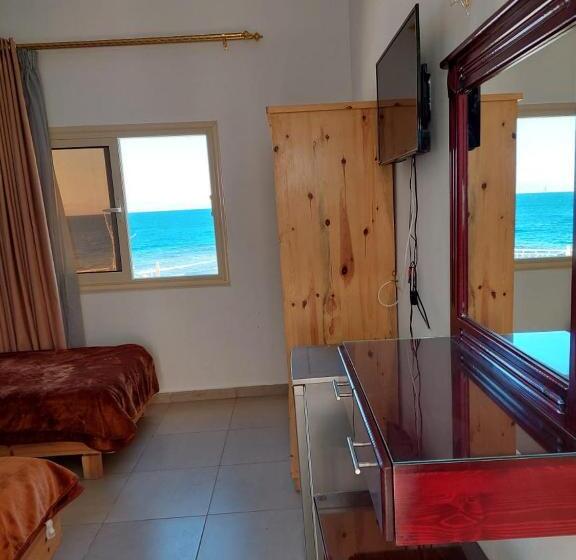 اتاق استاندارد با چشمانداز دریا, Dahab Beach Lodge