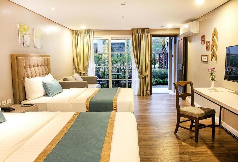 Семейный Номер Deluxe, Royale Parc Hotel Tagaytay