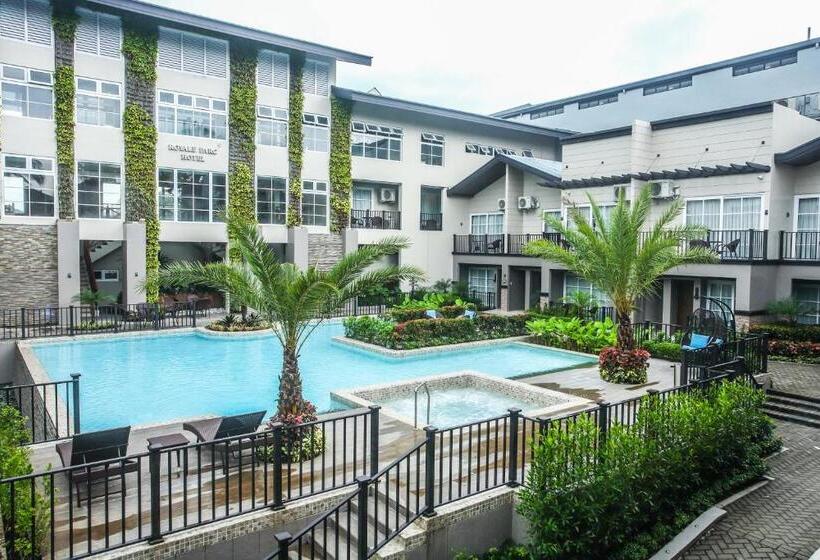 Номер Deluxe, Royale Parc Hotel Tagaytay