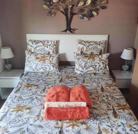 Люкс Вид на Бассейн, Chambre D Hôtes Dans Villa Diane