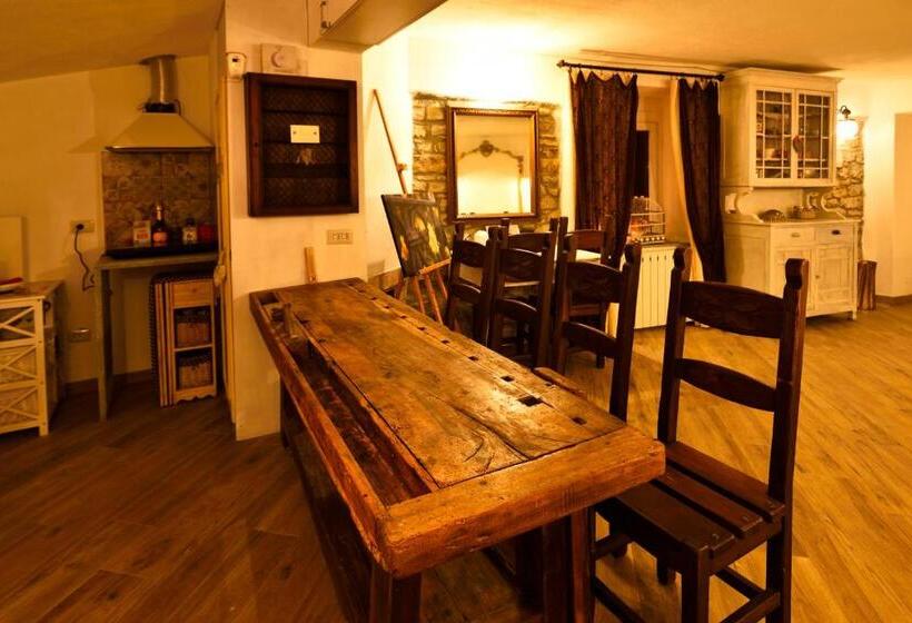 标准间, Il Borgo Del Castello