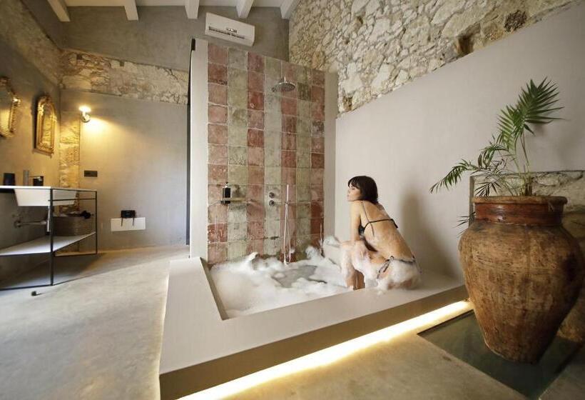 اتاق لوکس, Isonzo Suites