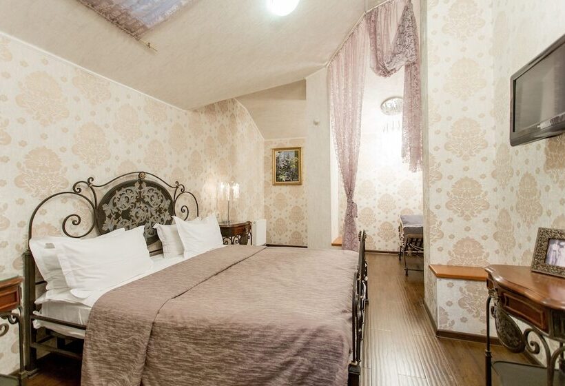 Семейный Номер, Art Hotel Nikolaevsky Posad
